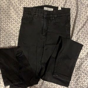 Black skinny jeans